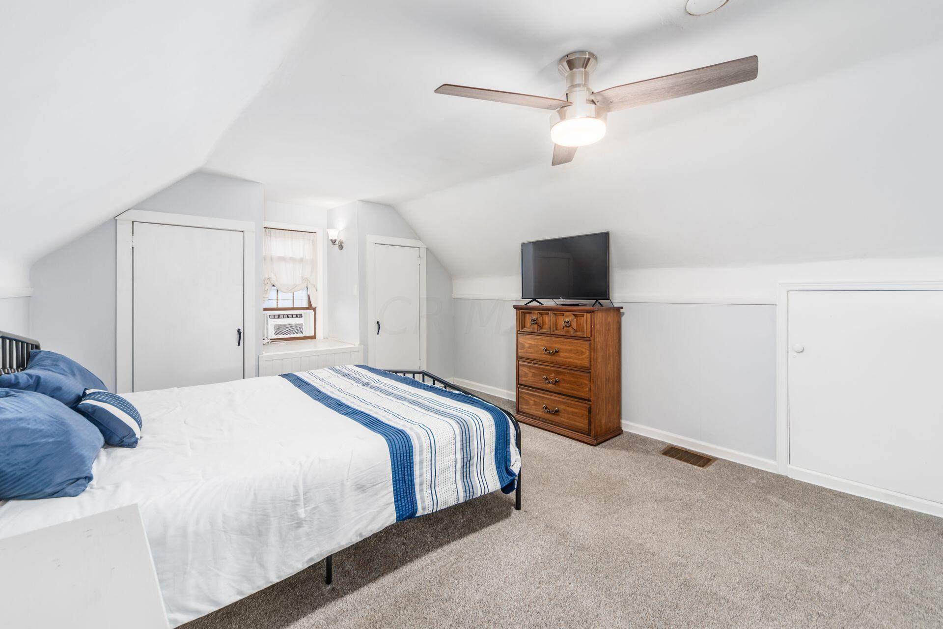 876 South Chesterfield Road Columbus, OH 43209 - Photo 22 of 43 021_1_Y S Chesterfield Rd-050
