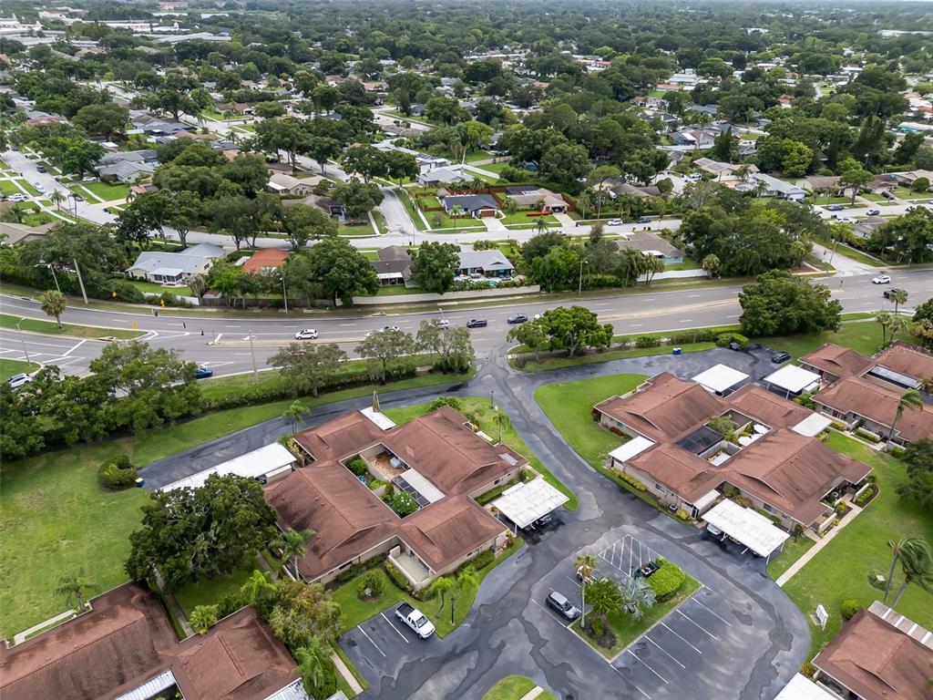 2284 Oak Neck Road, Unit F Clearwater, FL 33763 - Photo 46 of 53 Gallery Image 46