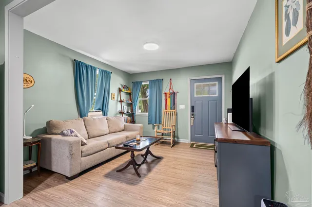 $190,000 | 909 North M Street, Pensacola, FL 32501