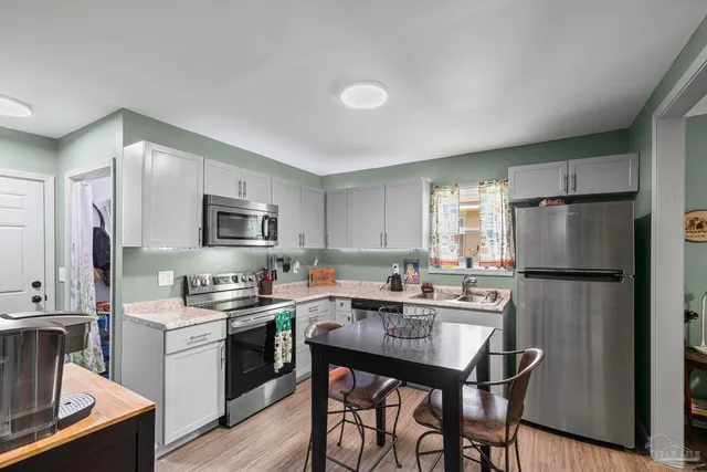 $190,000 | 909 North M Street, Pensacola, FL 32501