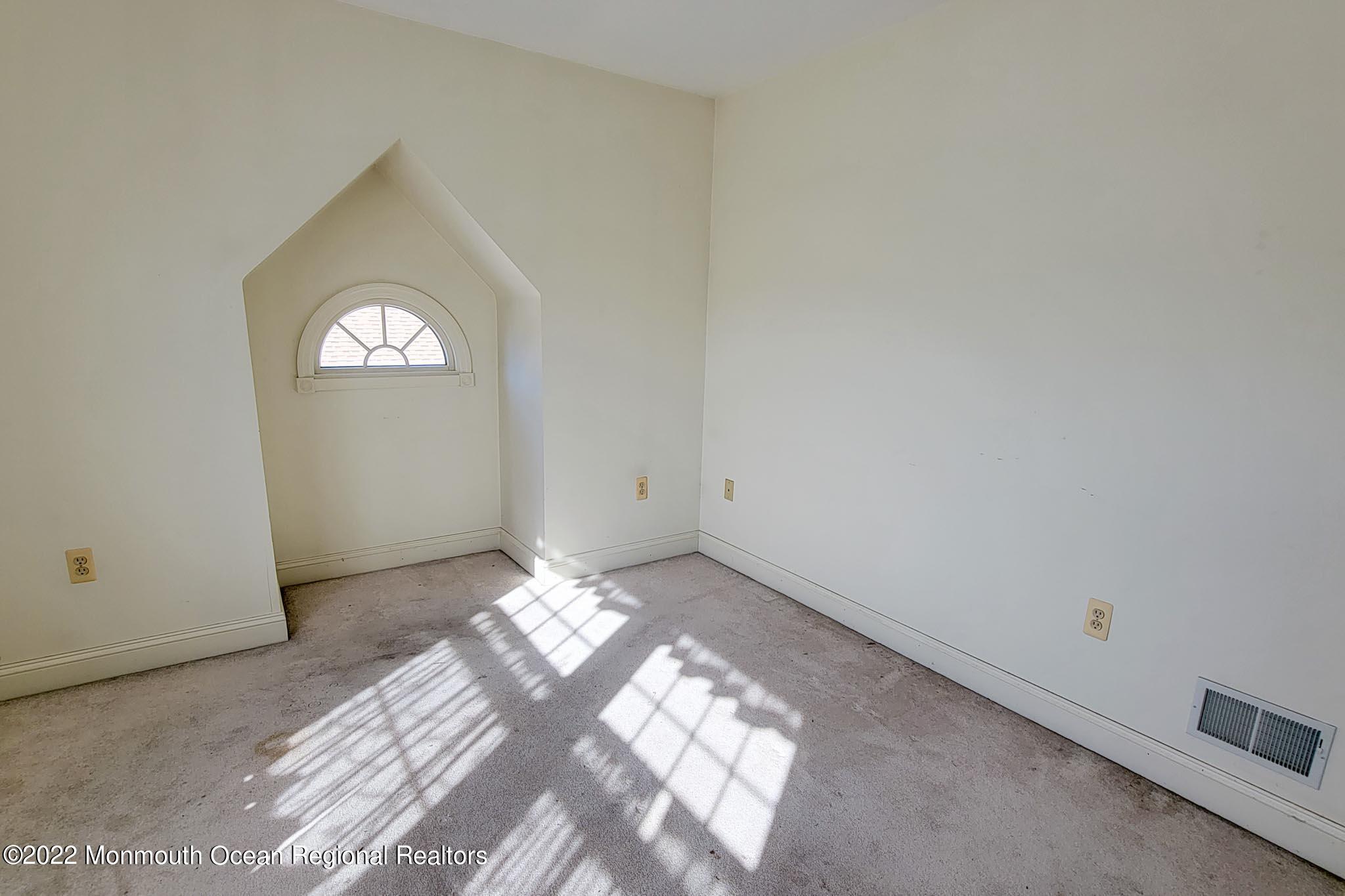 106 Bash Road Toms River, NJ 08753 - Photo 21 of 31 11