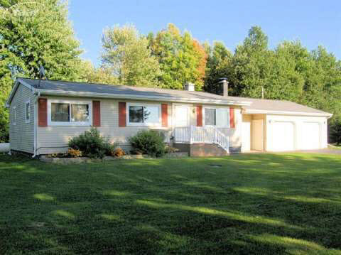 5703 South Merrill Road Merrill, MI 48637 - Photo 1 of 15 20420535.JPG