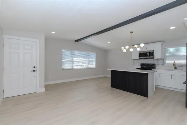$349,000 | 10889 124th Avenue North, Largo, FL 33778