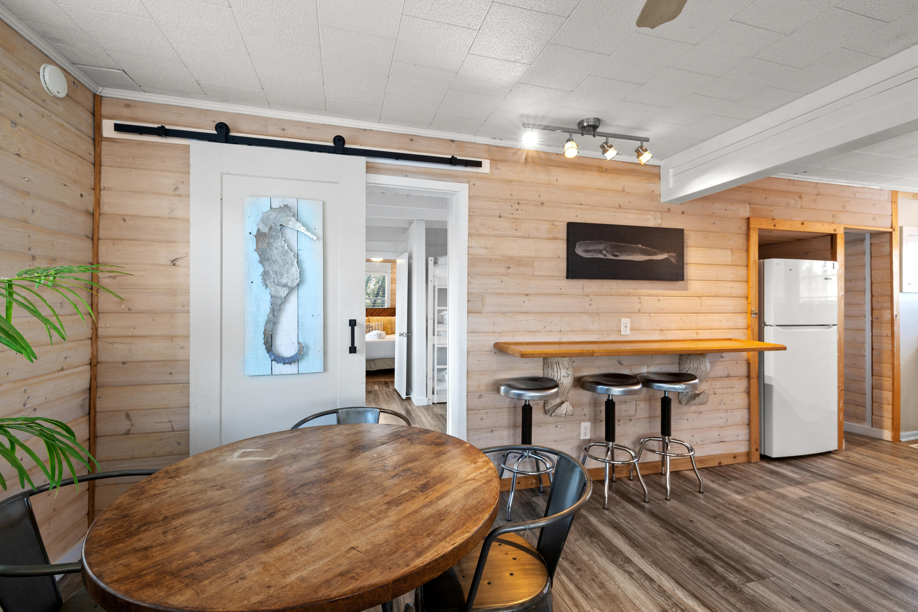 279 Robert Ellis Street Santa Rosa Beach, FL 32459 - Photo 15 of 29 a workspace with furniture