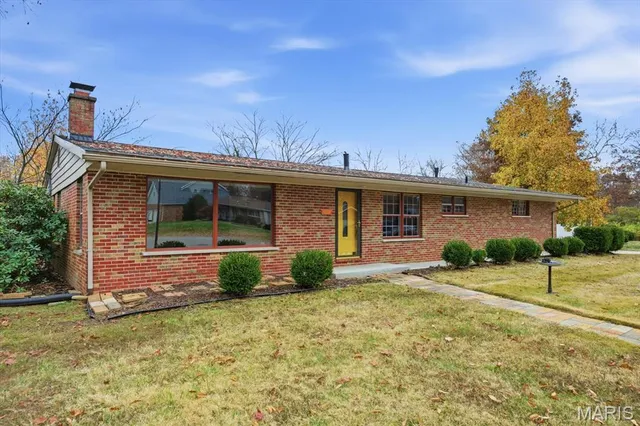 $248,800 | 3804 Tanbark Drive, Swansea, IL 62226