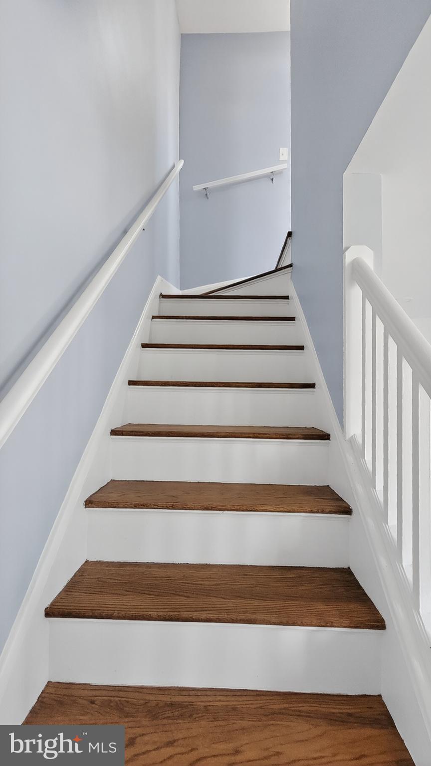 52 Upmanor Road Baltimore, MD 21229 - Photo 14 of 29