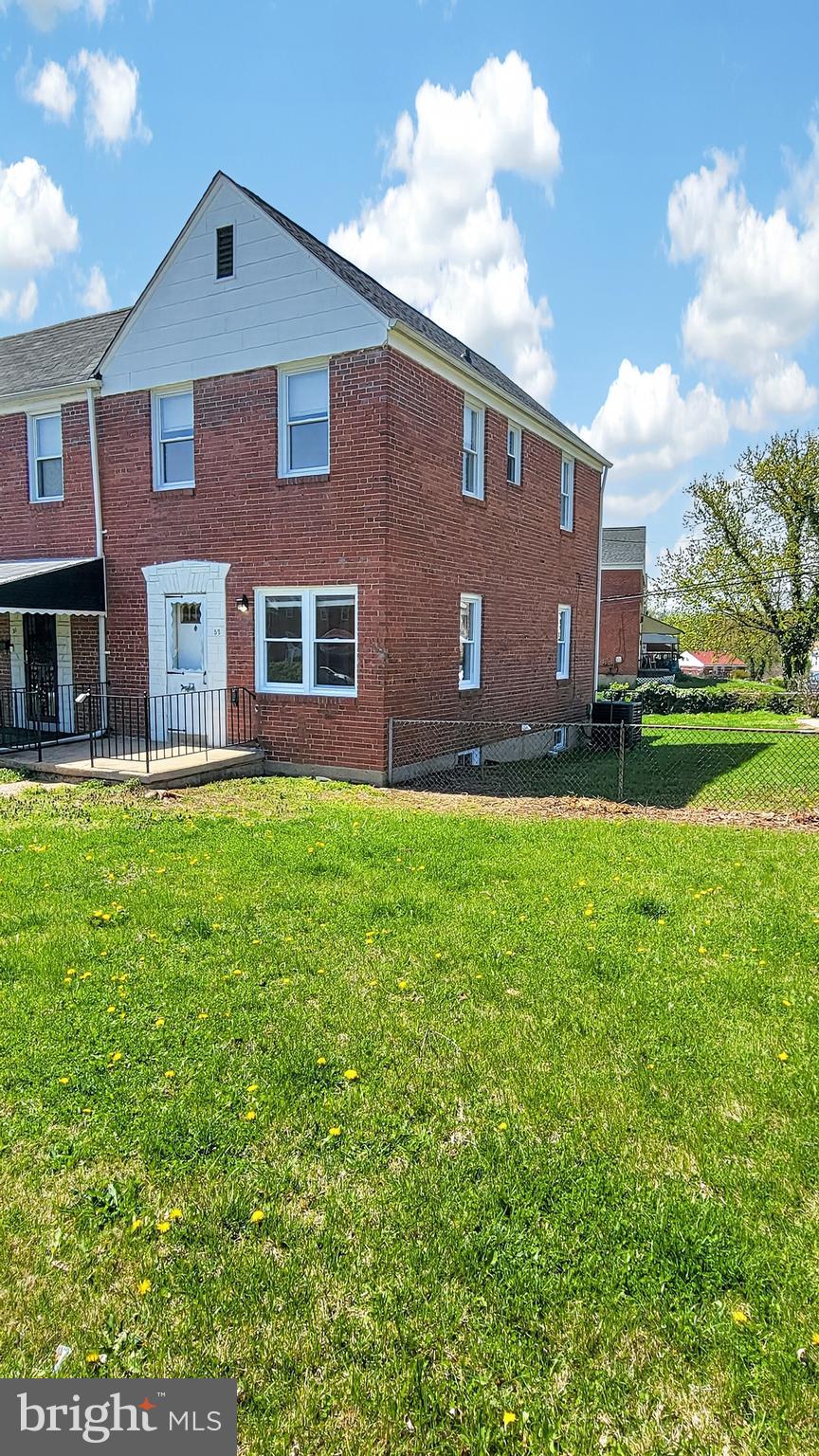 52 Upmanor Road Baltimore, MD 21229 - Photo 2 of 29