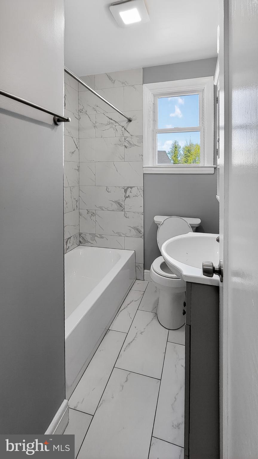 52 Upmanor Road Baltimore, MD 21229 - Photo 21 of 29