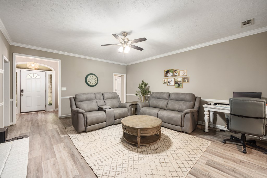 53 Lee Road Phenix City, AL 36870 - Photo 10 of 56