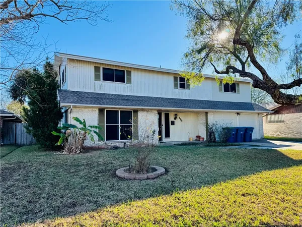 $2,500 | 206 Ghent Place, Portland, TX 78374
