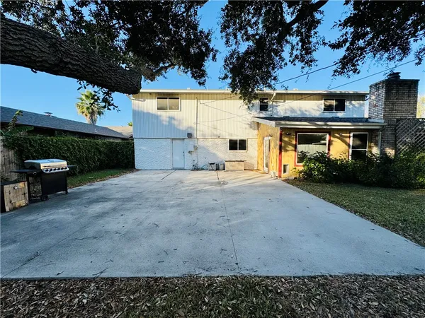 $2,500 | 206 Ghent Place, Portland, TX 78374