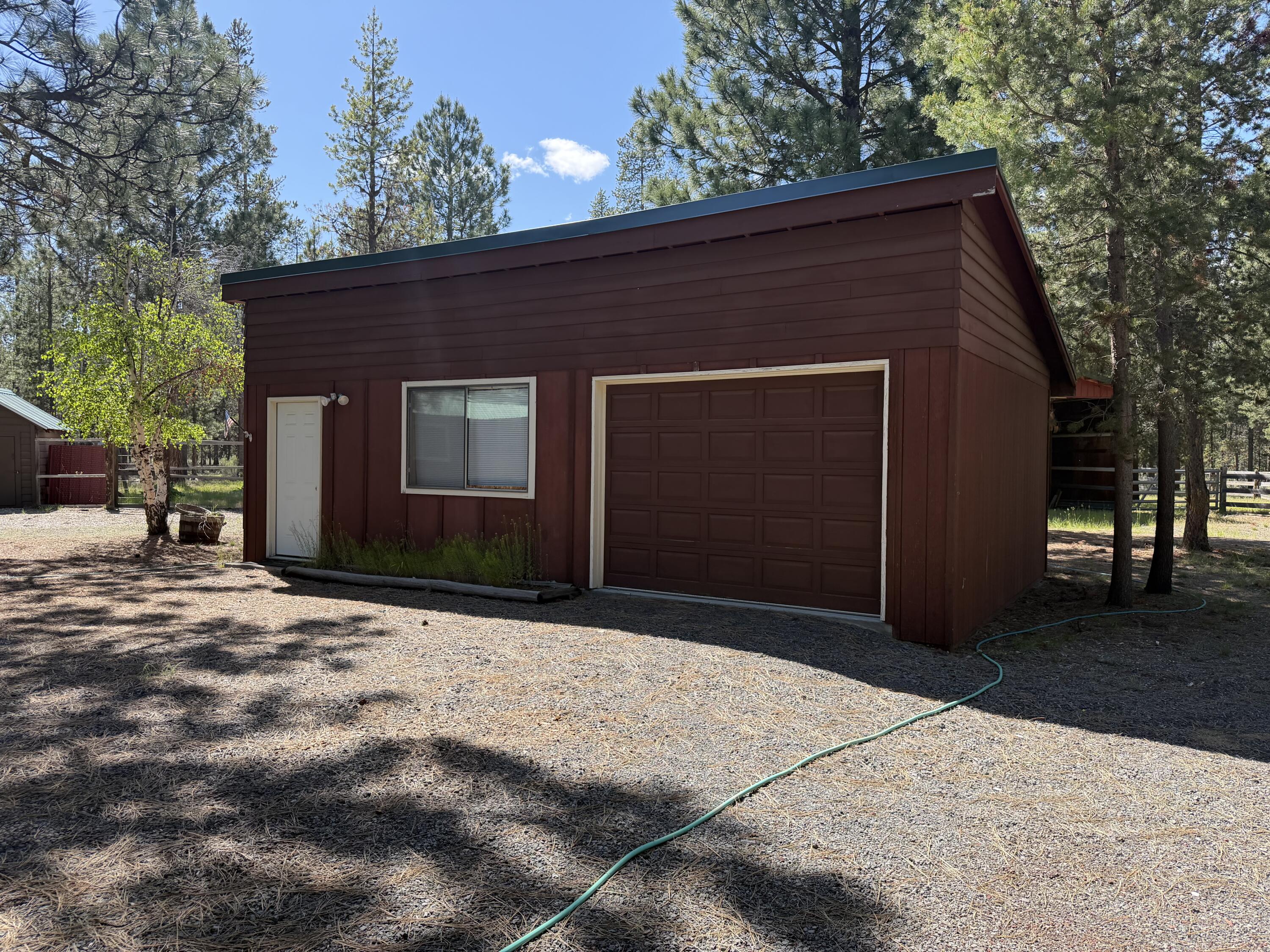 15740 Cornell Road La Pine, OR 97739 - Photo 30 of 54 IMG_2560