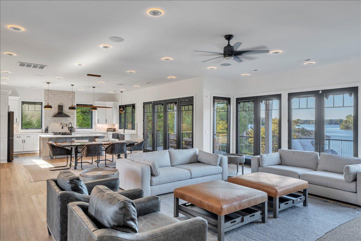 176 Three Point Isle Drive Penhook, VA 24137 - Photo 12 of 89 080-MIB04885