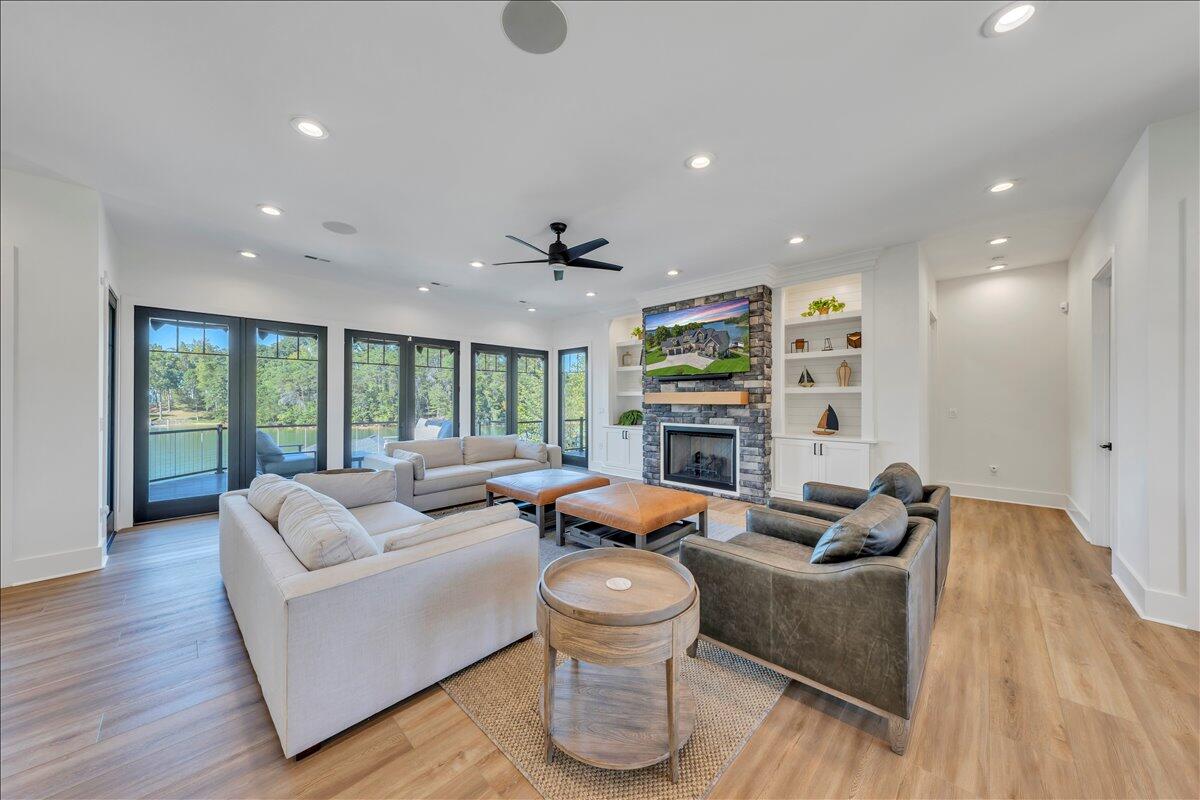 176 Three Point Isle Drive Penhook, VA 24137 - Photo 33 of 89 012-MIB04665