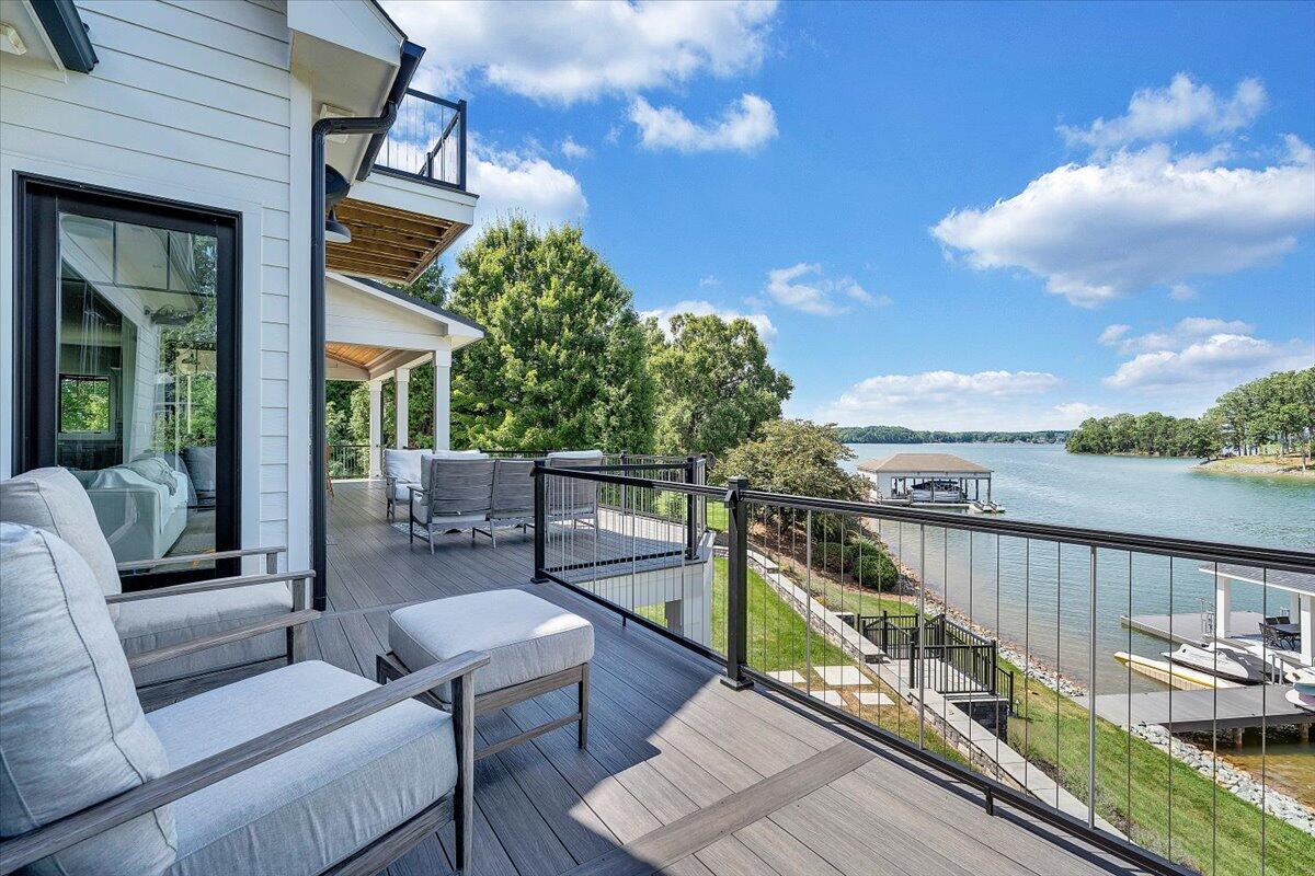 176 Three Point Isle Drive Penhook, VA 24137 - Photo 41 of 89 Deck View