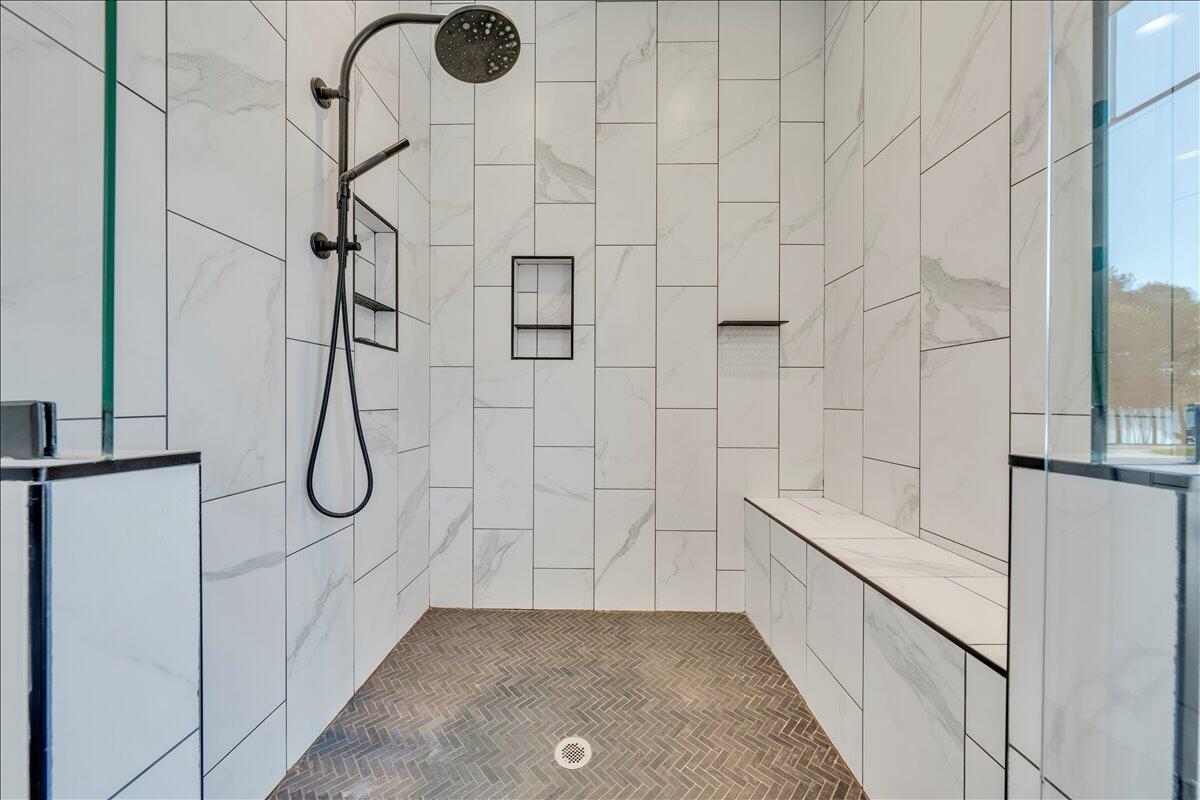 176 Three Point Isle Drive Penhook, VA 24137 - Photo 46 of 89 036-MIB04737