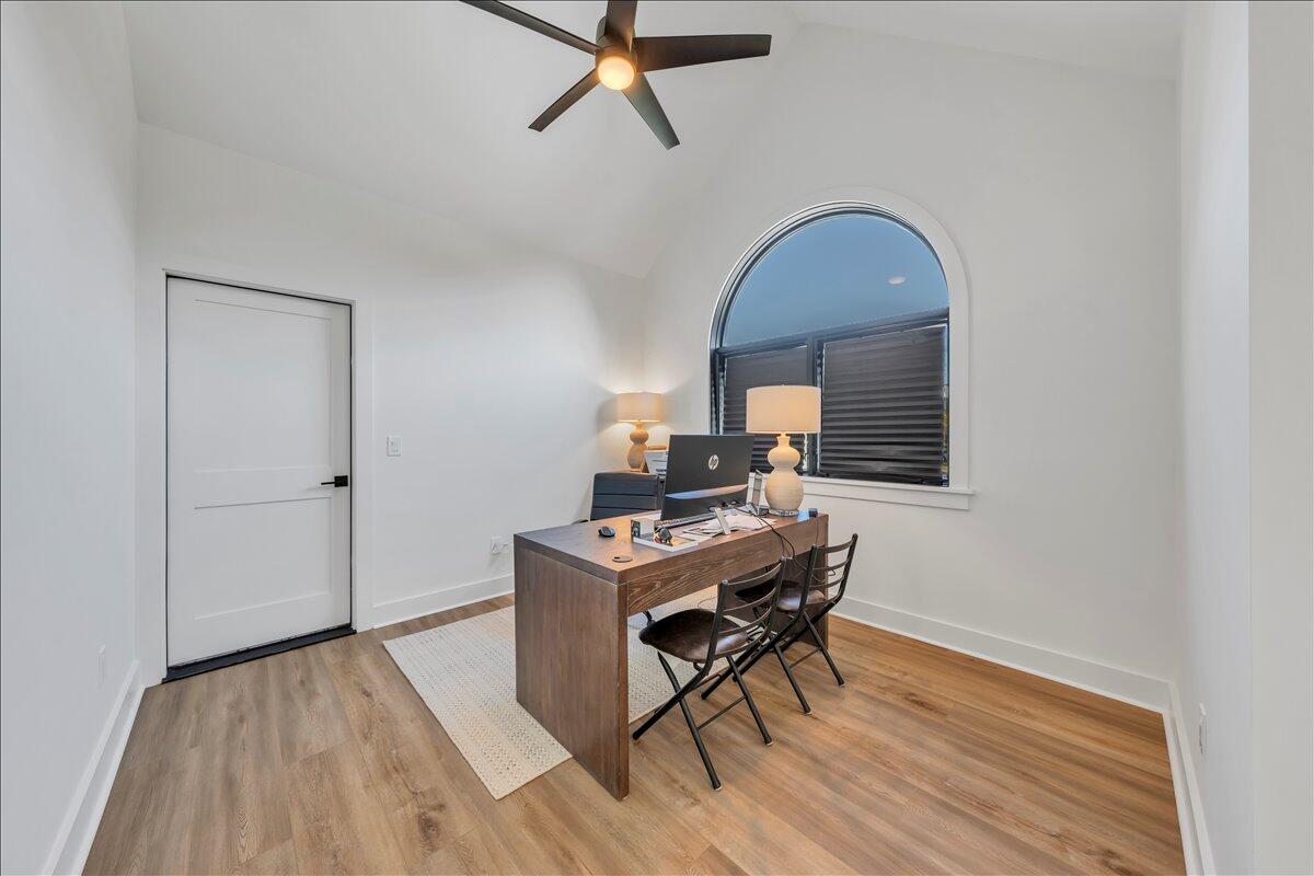 176 Three Point Isle Drive Penhook, VA 24137 - Photo 49 of 89 050-MIB04782