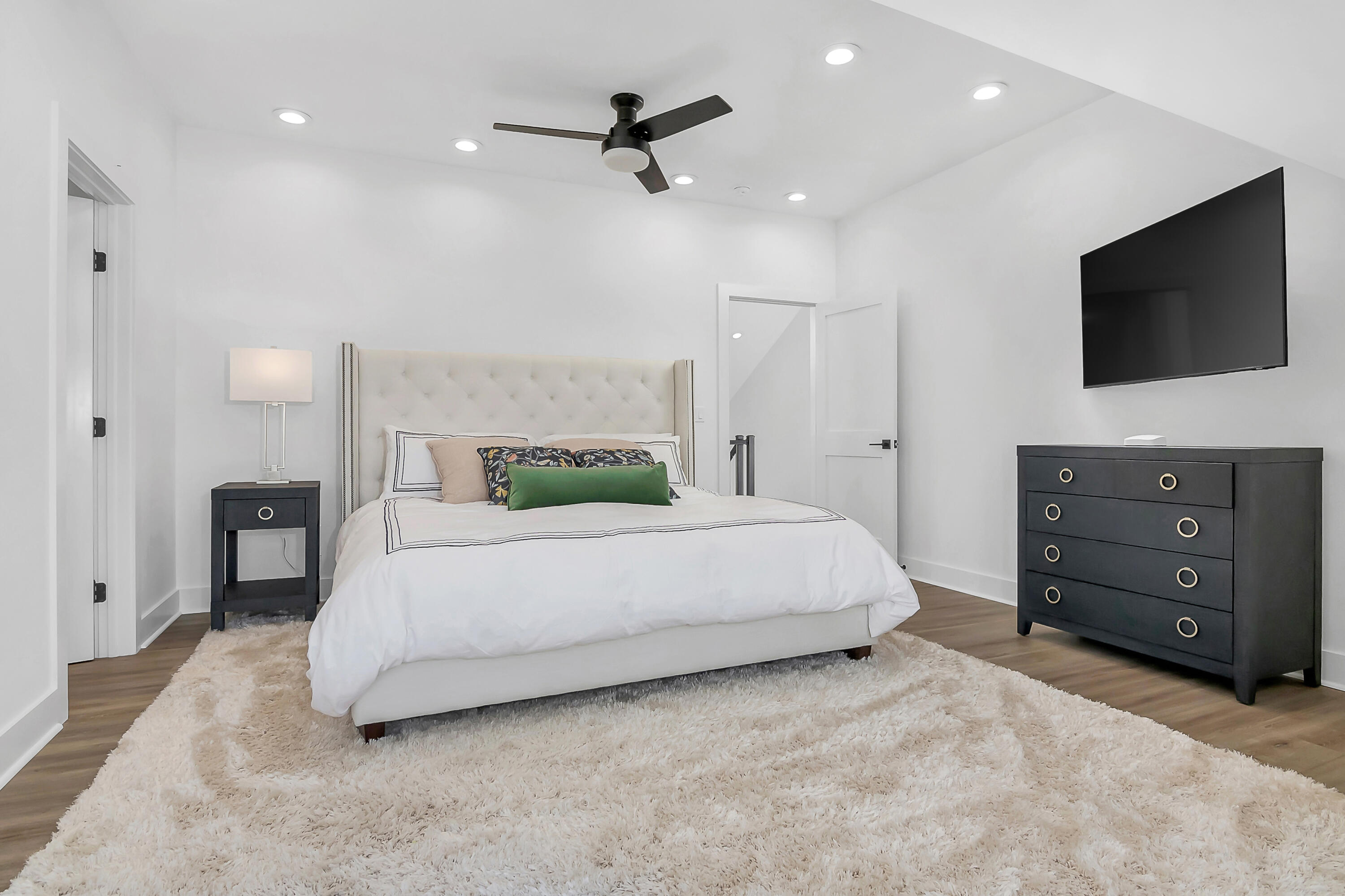 176 Three Point Isle Drive Penhook, VA 24137 - Photo 50 of 89 Guest Bedroom