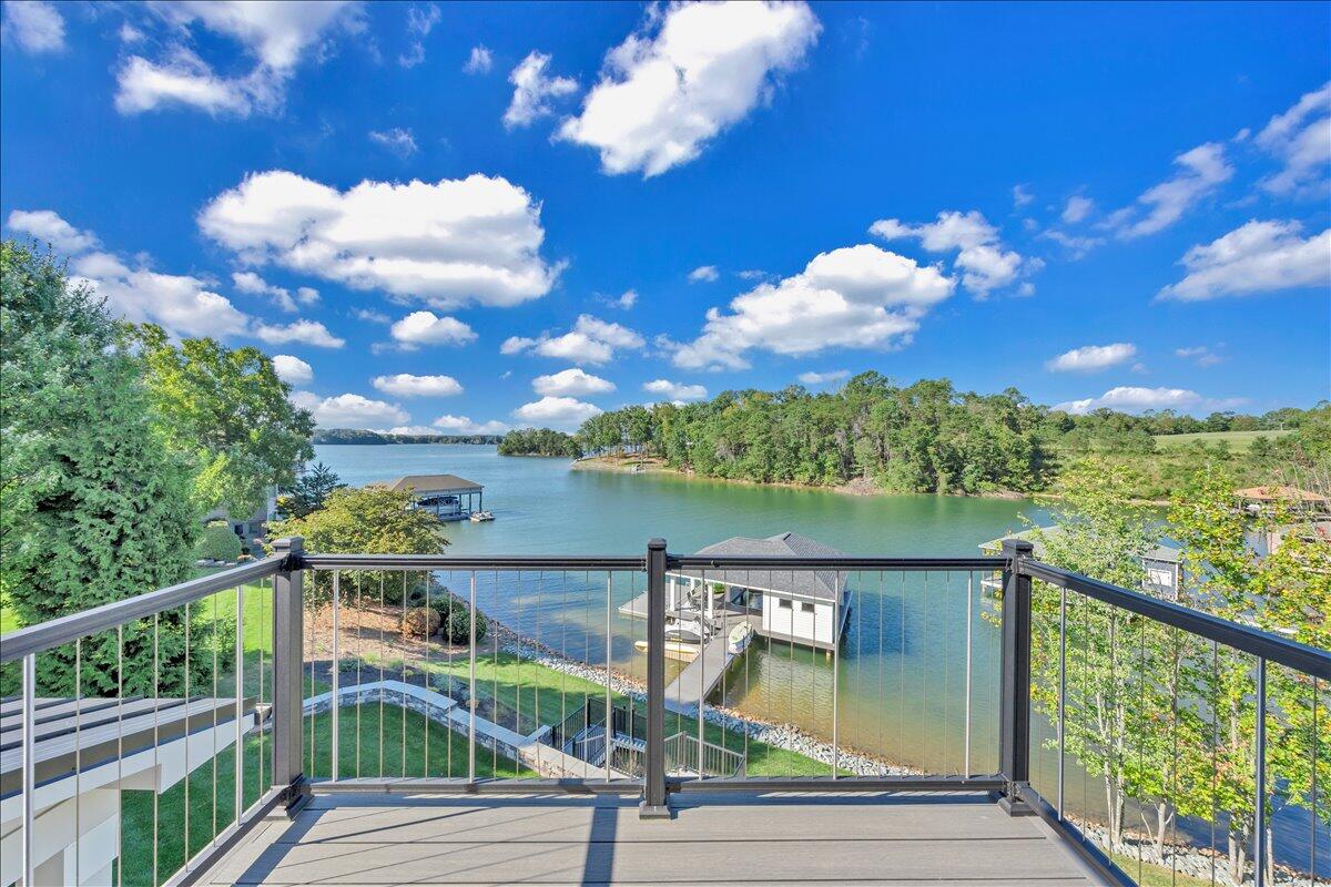 176 Three Point Isle Drive Penhook, VA 24137 - Photo 54 of 89 045-MIB04764