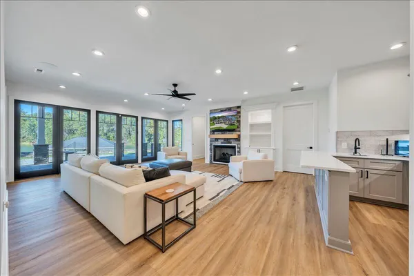 $3,599,000 | 176 Three Point Isle Drive, Penhook, VA 24137