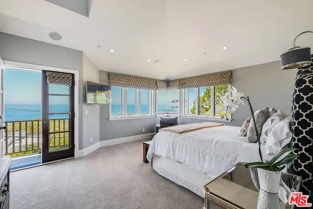 $14,000 | 2962 Valmere Drive, Malibu, CA 90265