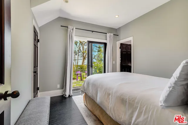 $14,000 | 2962 Valmere Drive, Malibu, CA 90265