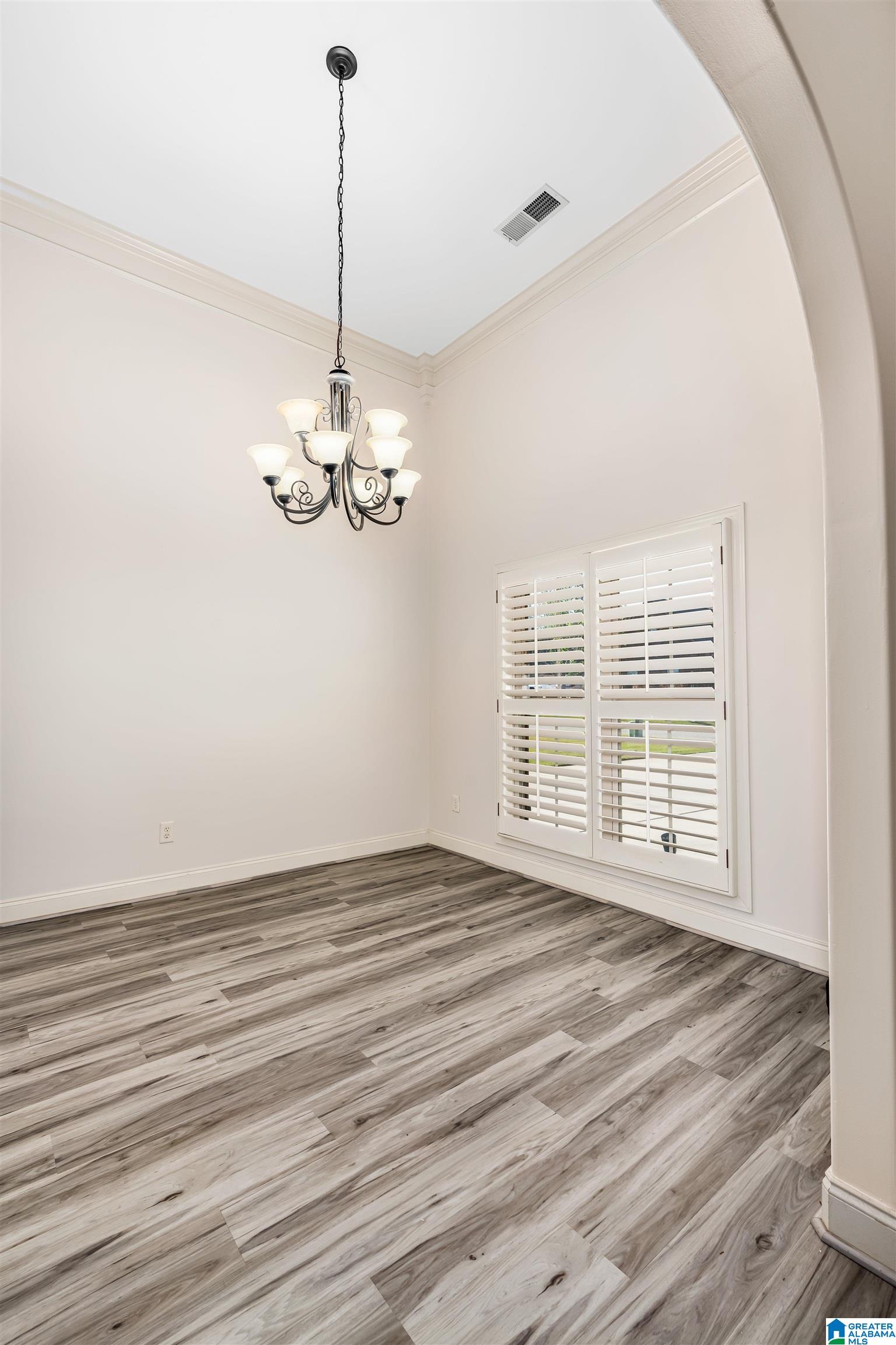 254 Strathaven Lane Pelham, AL 35124 - Photo 5 of 29