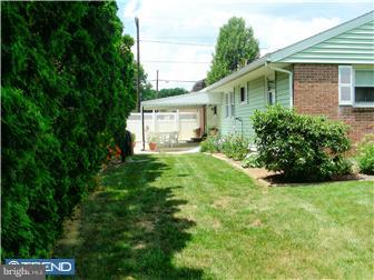 195 Thomas Place Sinking Spring, PA 19608 - Photo 3 of 12