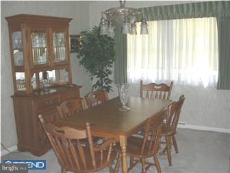 195 Thomas Place Sinking Spring, PA 19608 - Photo 8 of 12