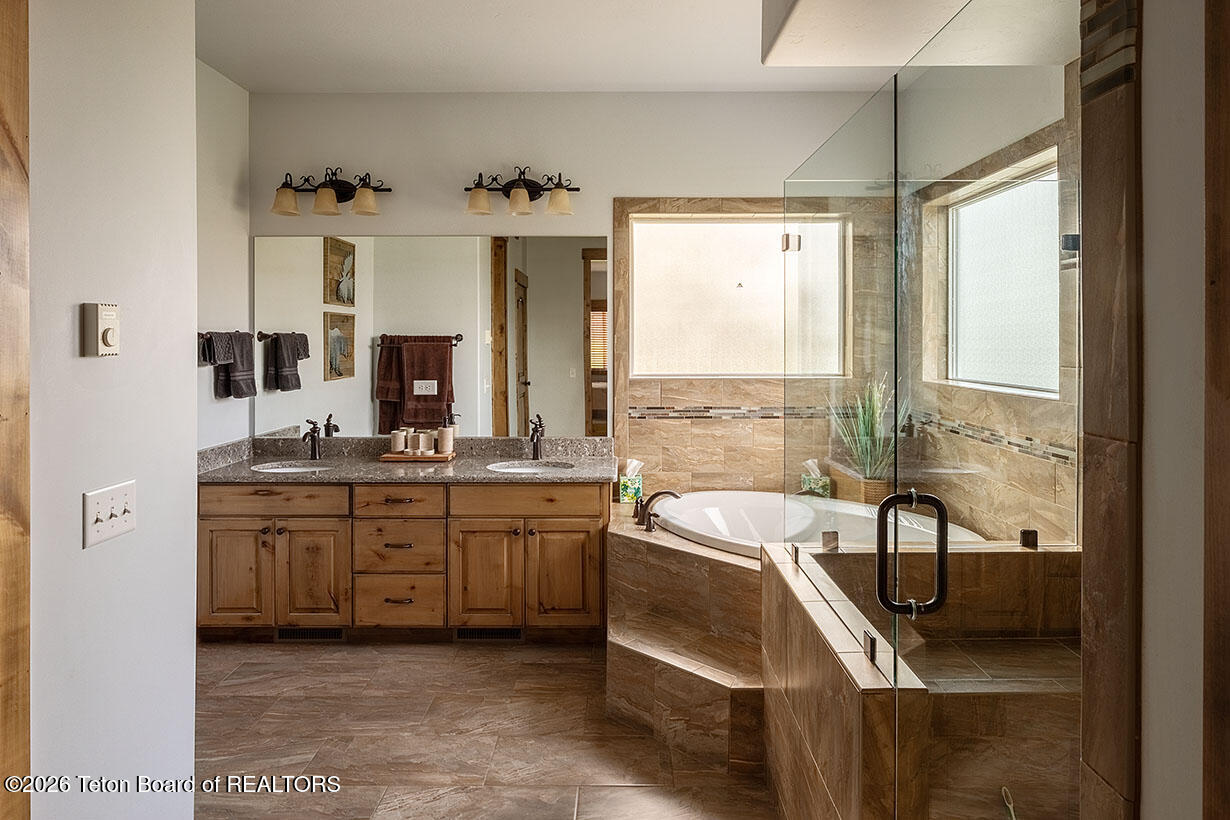 73 Country Club Way Thayne, WY 83127 - Photo 18 of 36 Caudill int 9688