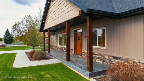 $865,000 | 73 Country Club Way, Thayne, WY 83127