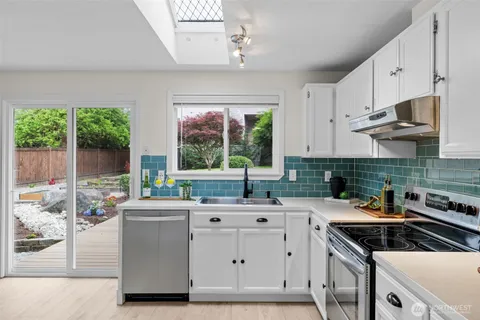 $687,000 | 5006 122nd Street Southeast, Everett, WA 98208