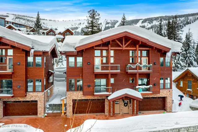 $2,795,000 | 50 Olaf Court, Sandpoint, ID 83864
