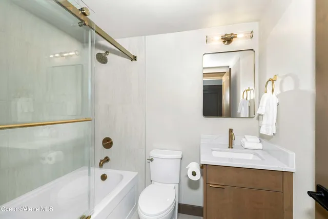 $2,795,000 | 50 Olaf Court, Sandpoint, ID 83864