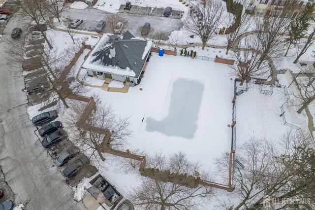 $2,300 | 318 Wimbeldon Court, North Brunswick, NJ 08902