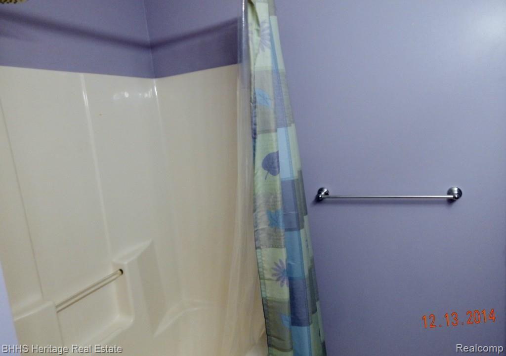 13162 Worden Road Gregory, MI 48137 - Photo 29 of 67 MASTER BATH