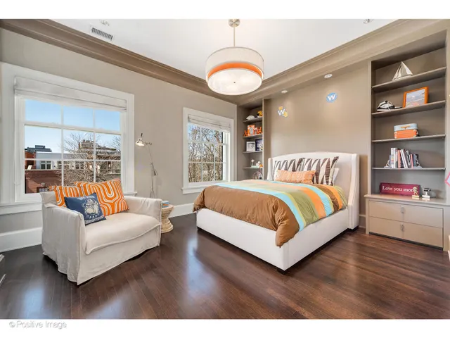 $9,450,000 | 1853 North Burling Street, Chicago, IL 60614