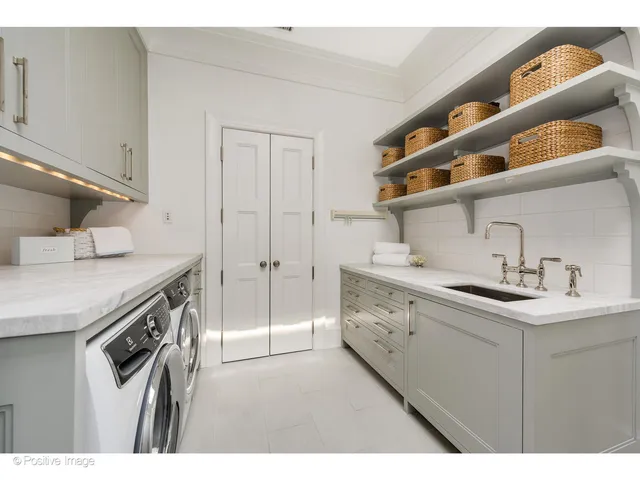 $9,450,000 | 1853 North Burling Street, Chicago, IL 60614