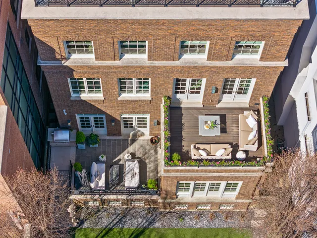 $9,450,000 | 1853 North Burling Street, Chicago, IL 60614