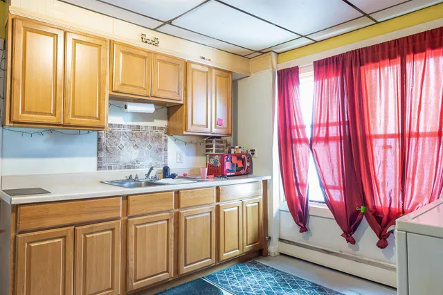 $360,000 | 421 Cumberland Street, Rumford, ME 04276