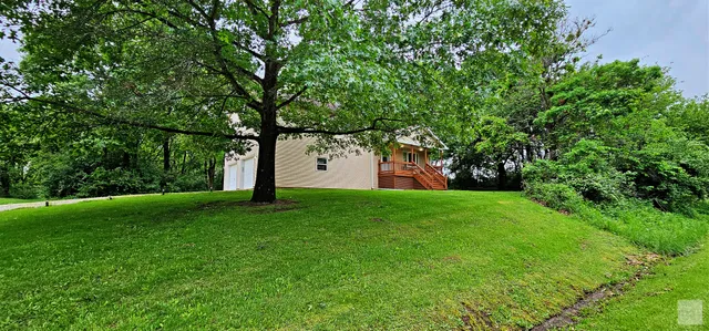 $215,000 | 1 Wherry Drive, Putnam, IL 61560