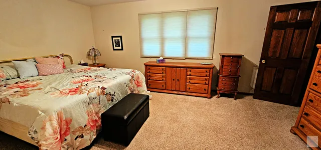 $215,000 | 1 Wherry Drive, Putnam, IL 61560