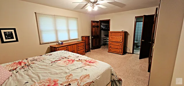 $215,000 | 1 Wherry Drive, Putnam, IL 61560