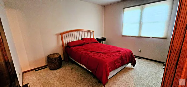 $215,000 | 1 Wherry Drive, Putnam, IL 61560
