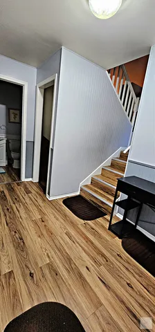 $215,000 | 1 Wherry Drive, Putnam, IL 61560