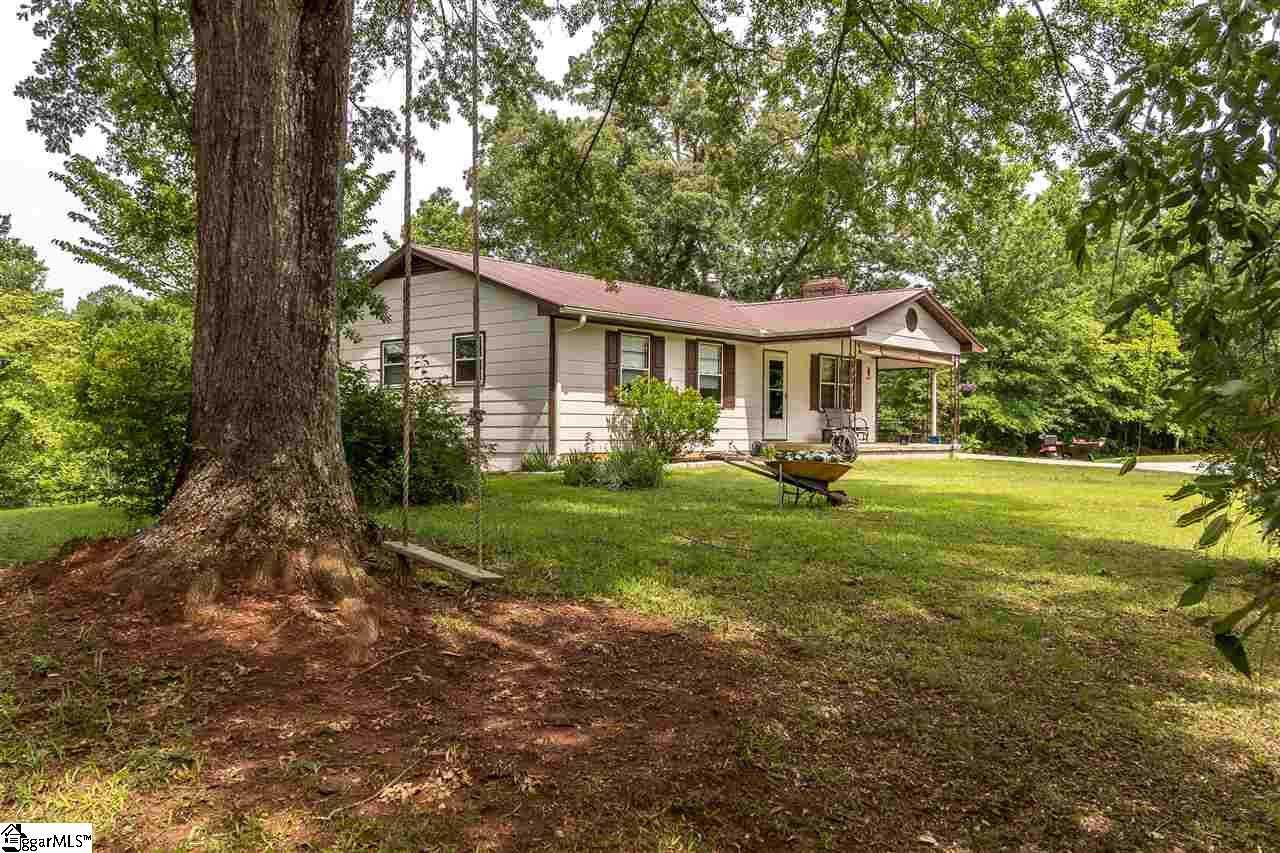 820 Knox Road Seneca, SC 29672 - Photo 1 of 31
