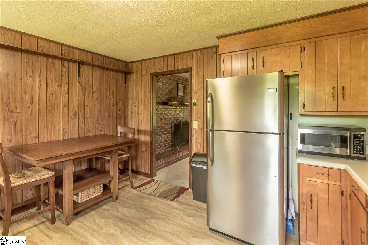 820 Knox Road Seneca, SC 29672 - Photo 17 of 31