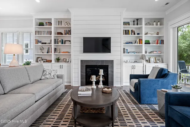 $795,000 | 243 Sabal Pond Way, Castle Hayne, NC 28429