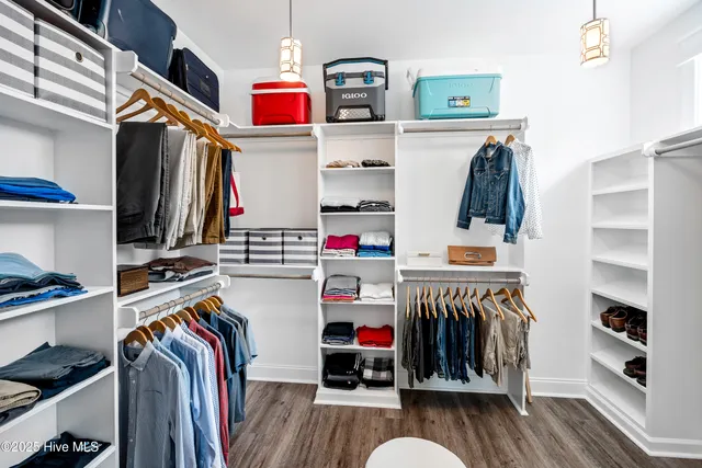 $795,000 | 243 Sabal Pond Way, Castle Hayne, NC 28429