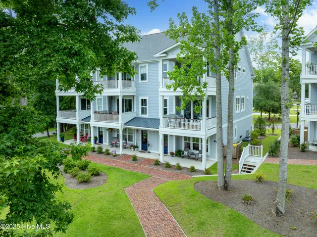 $795,000 | 243 Sabal Pond Way, Castle Hayne, NC 28429